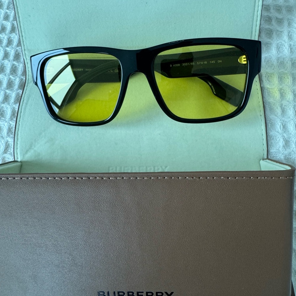 Burberry Sunglasses with Black Frame and Yellow Lenses